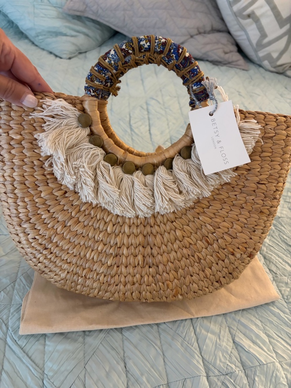 Betsy & Floss Lamubasket bag - Picture 2 of 5